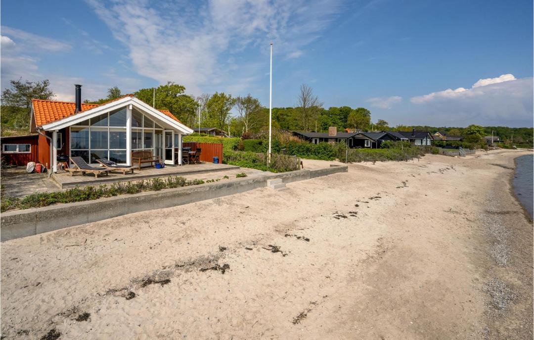 Photo of Others in Kelstrup Strand