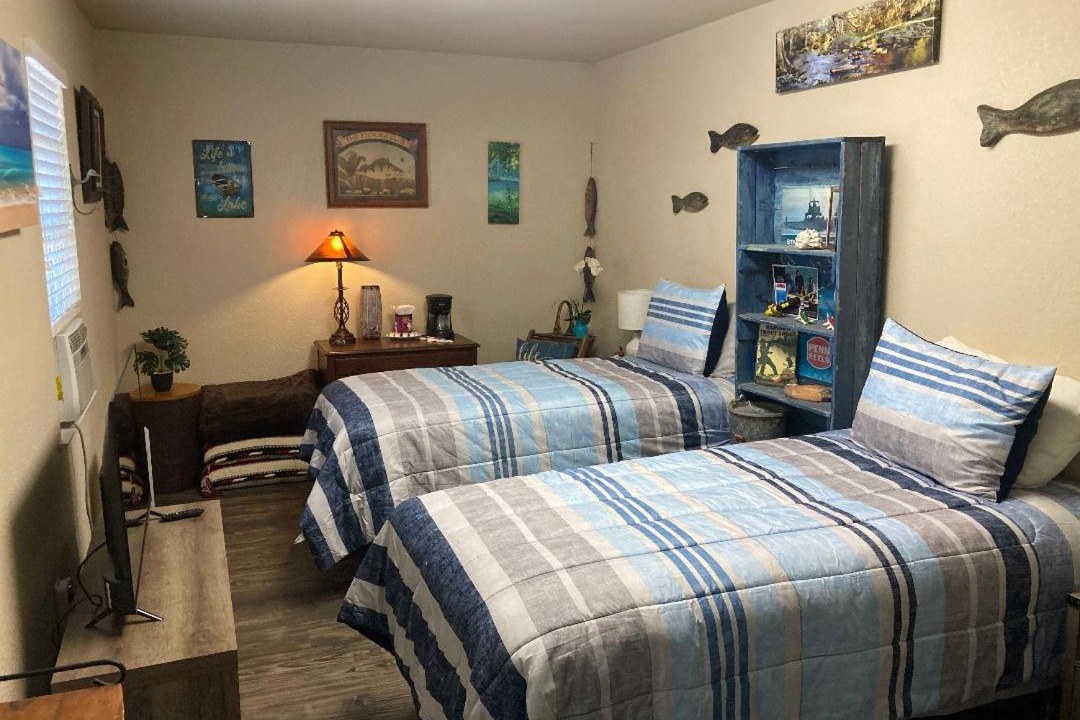 Photo of Bedroom in Canyon Lake