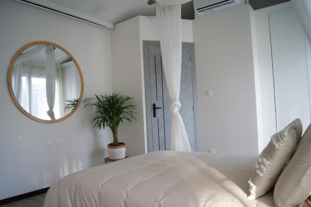 Photo of Others in Lunas