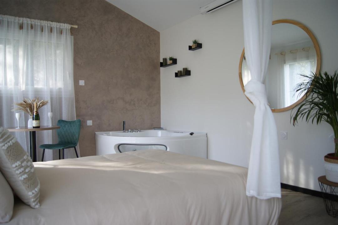 Photo of Others in Lunas