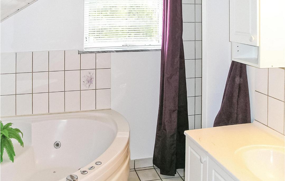 Photo of Bathroom in Ørsted