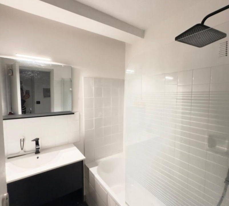 Photo of Bathroom in Graulhet