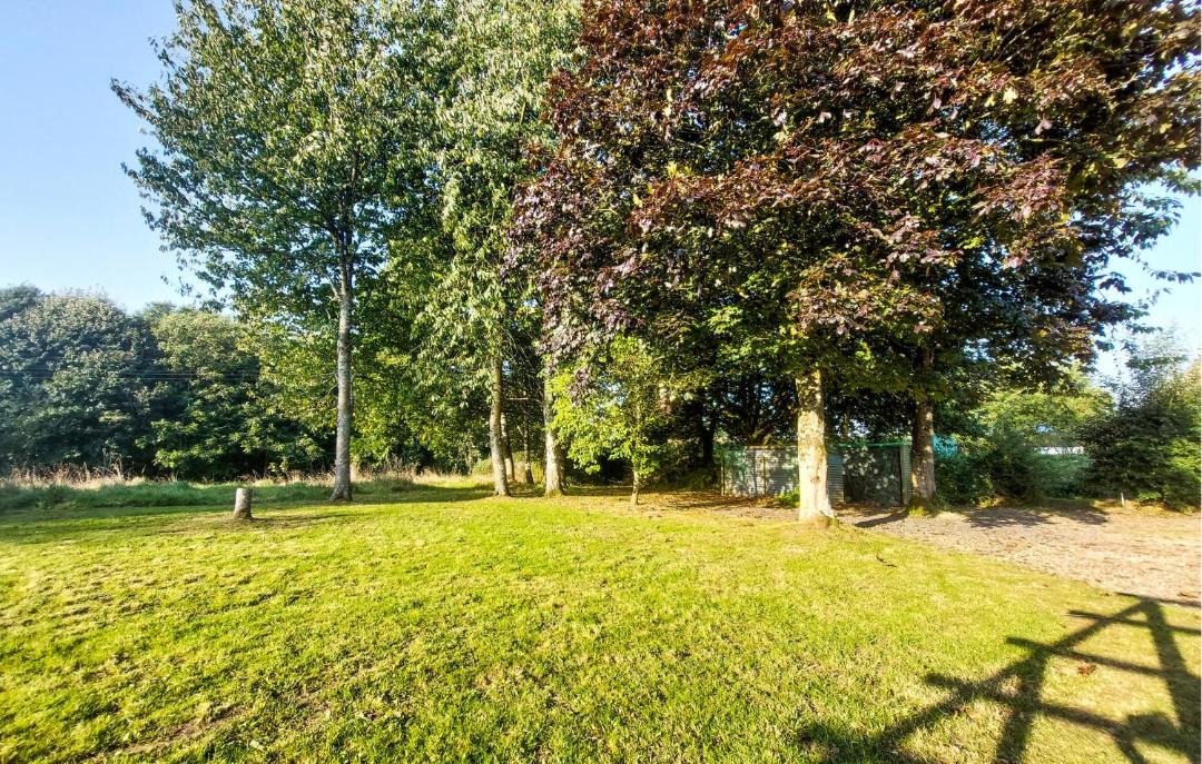 Photo of Others in Le Ferre