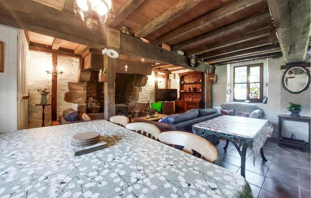 Photo of Others in Le Ferre