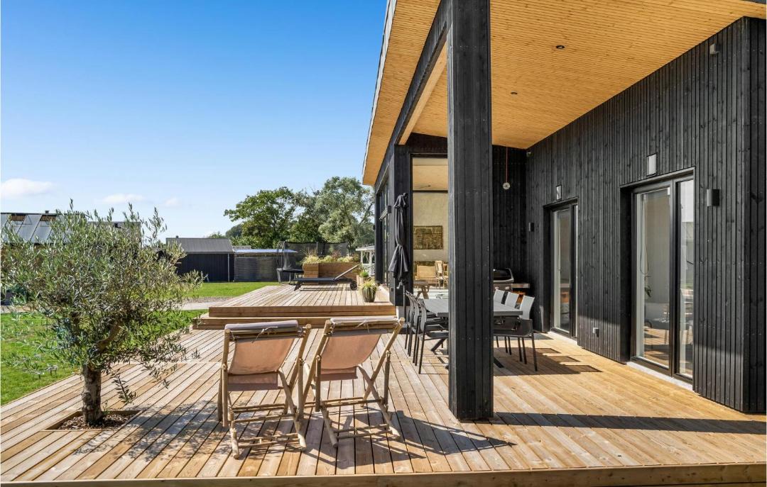 Photo of Others in Hejsager Strand