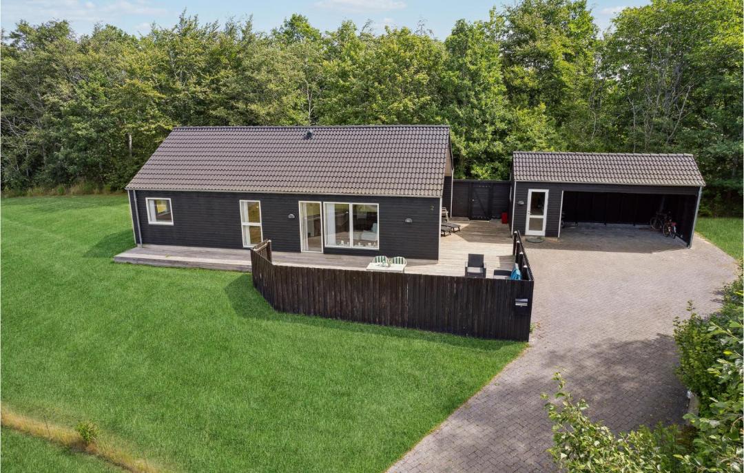 Photo of Others in Hojby