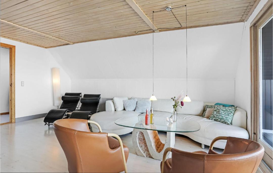 Photo of Others in Sandkaas