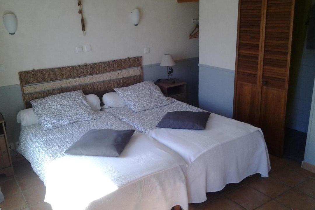 Photo of Others in Lepine