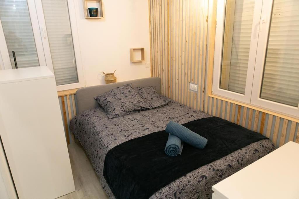 Photo of Bedroom in Pithiviers