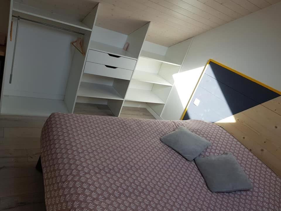 Photo of Bedroom in Avrille