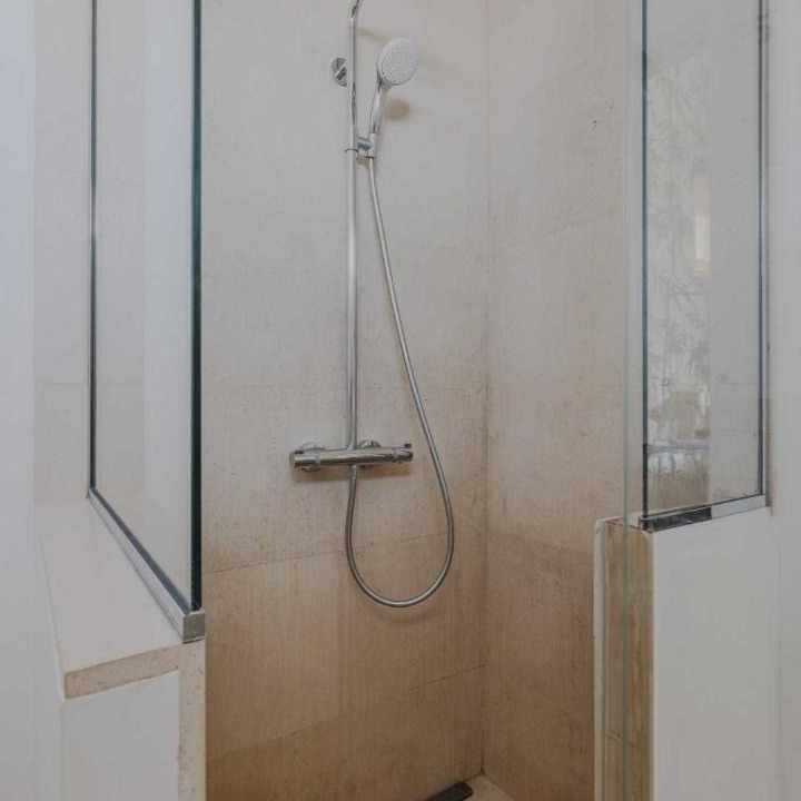 Photo of Bathroom in Quartier de la Plaine-de-Monceaux