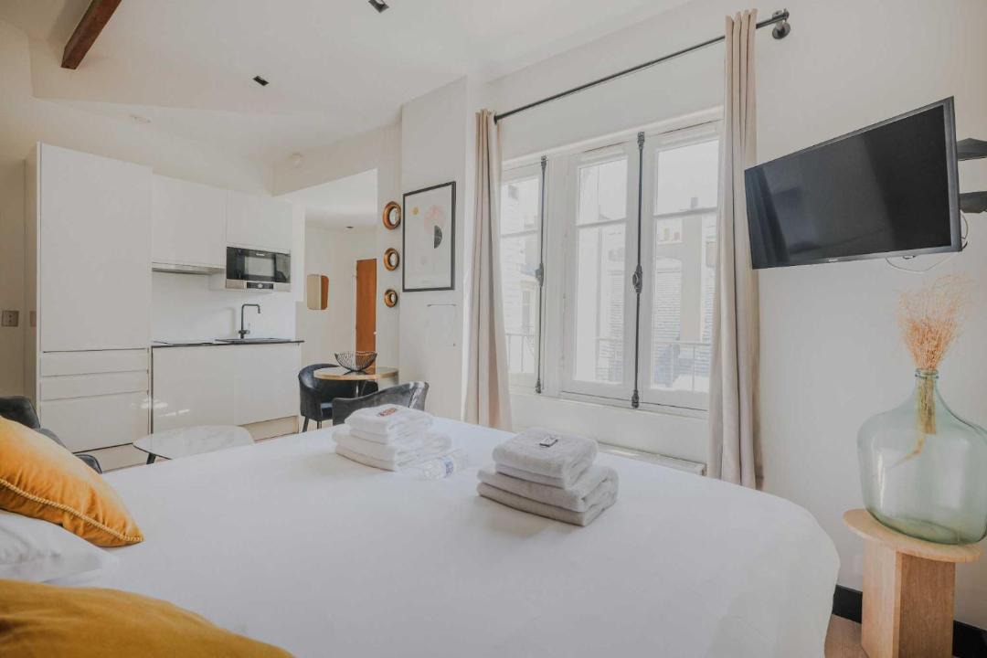 Photo of Bedroom in Quartier de la Plaine-de-Monceaux