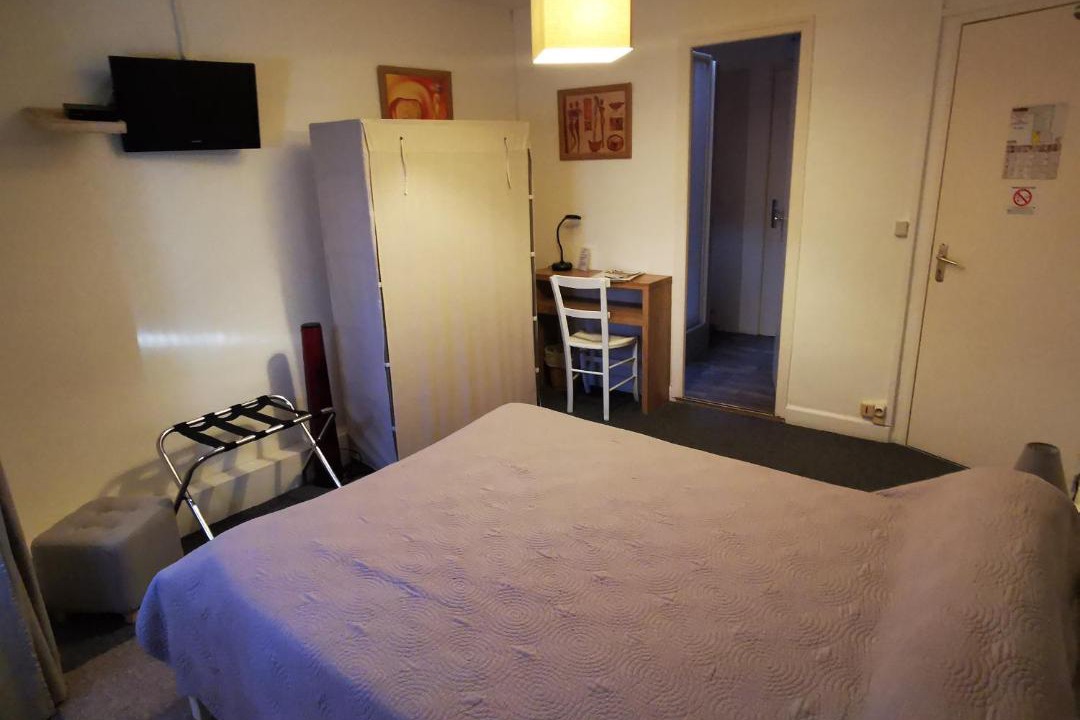 Photo of Bedroom in Saint-Savinien