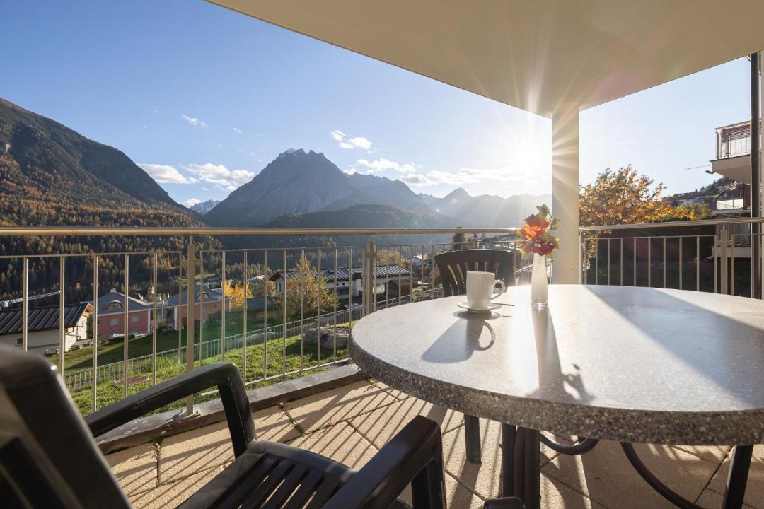 Photo of Patio Balcony in Engadin Scoul
