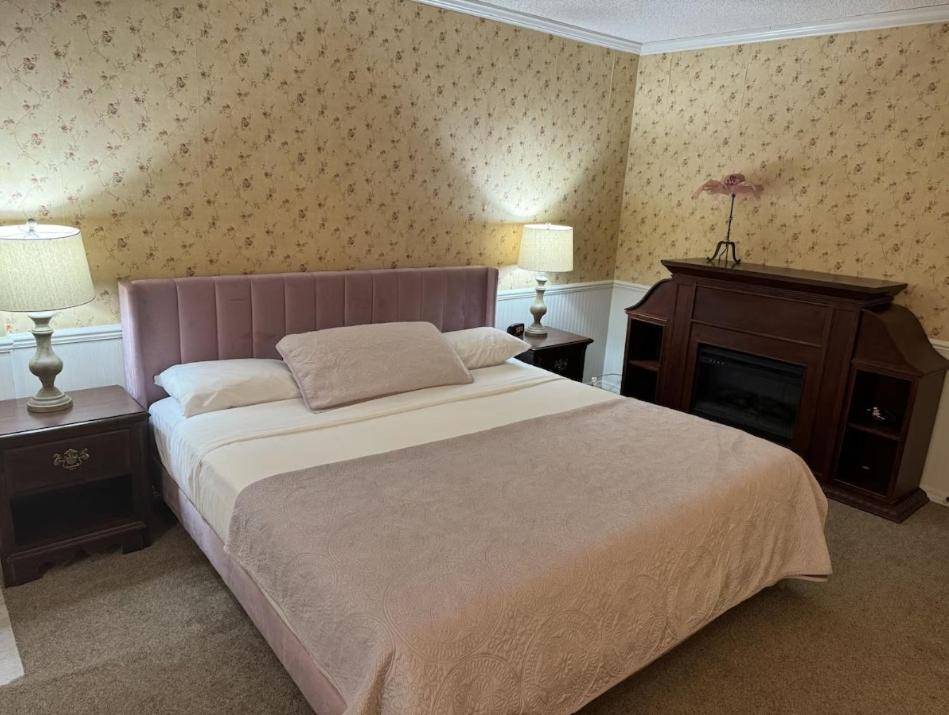 Photo of Bedroom in Fennimore
