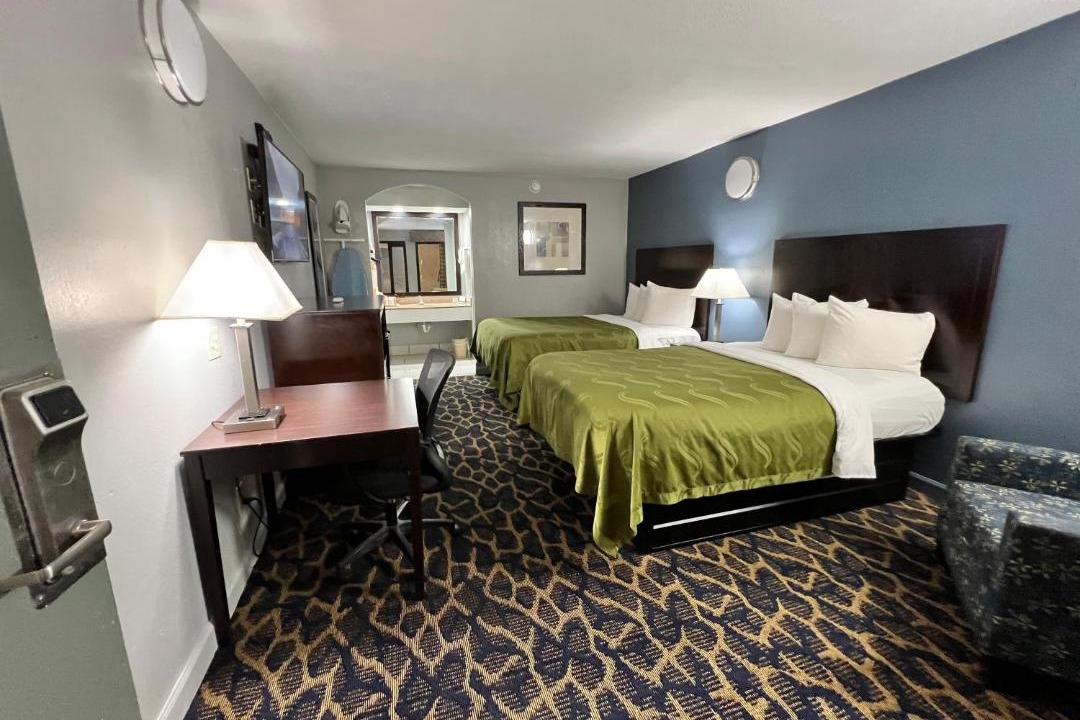 Photo of Bedroom in Indianola