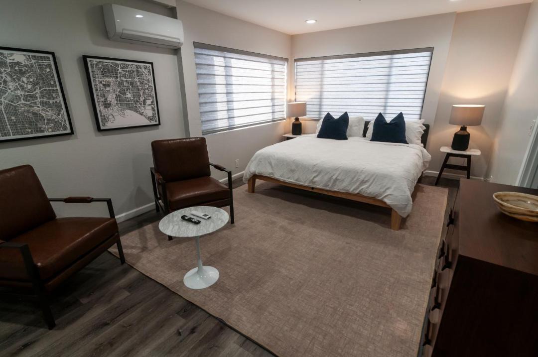 Photo of Bedroom in Peninsula