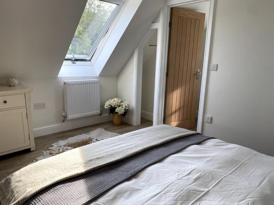 Photo of Bedroom in Checkendon