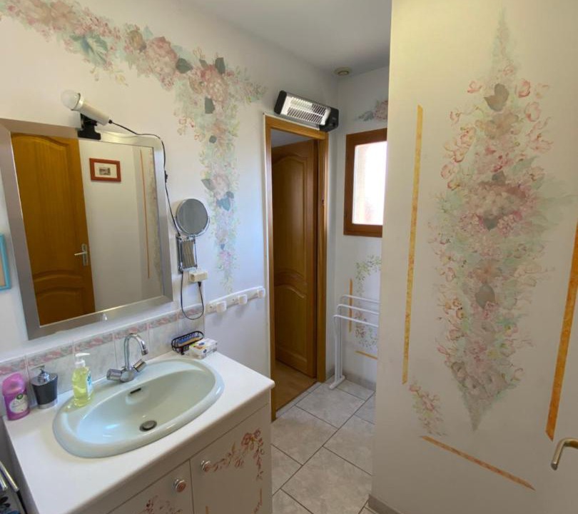 Photo of Bathroom in Saint-Valery-en-Caux