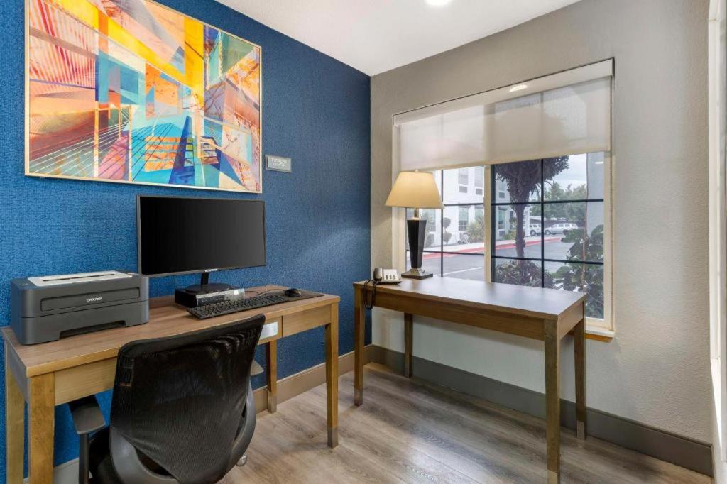 Photo of Others in Galt