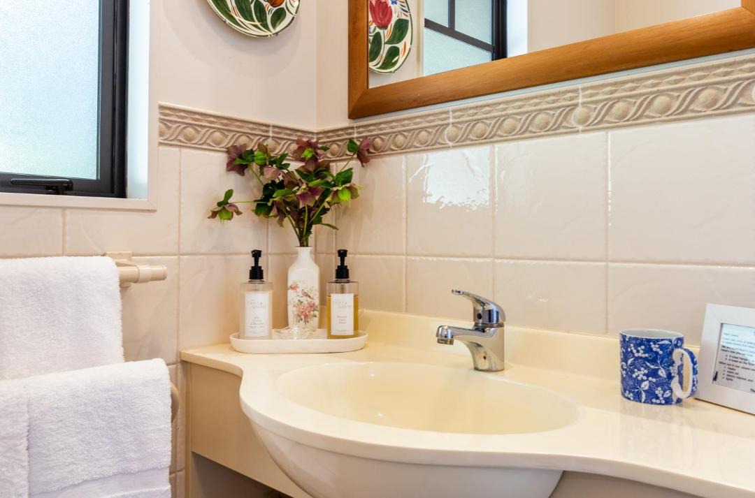 Photo of Bathroom in Turangi