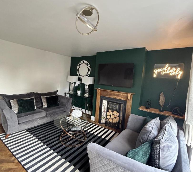 Photo of Livingroom in Corby