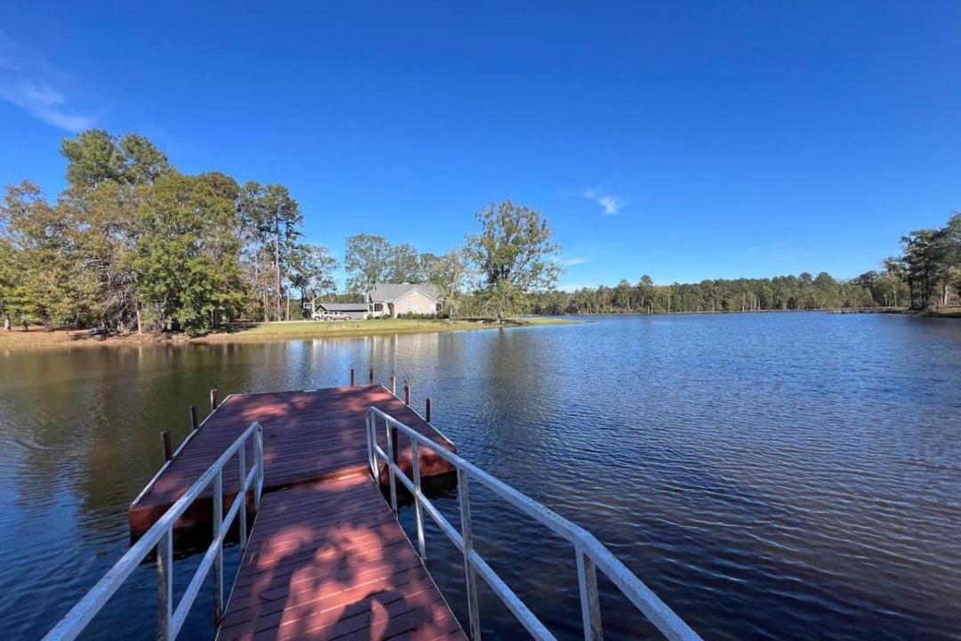 Photo of Others in Saluda