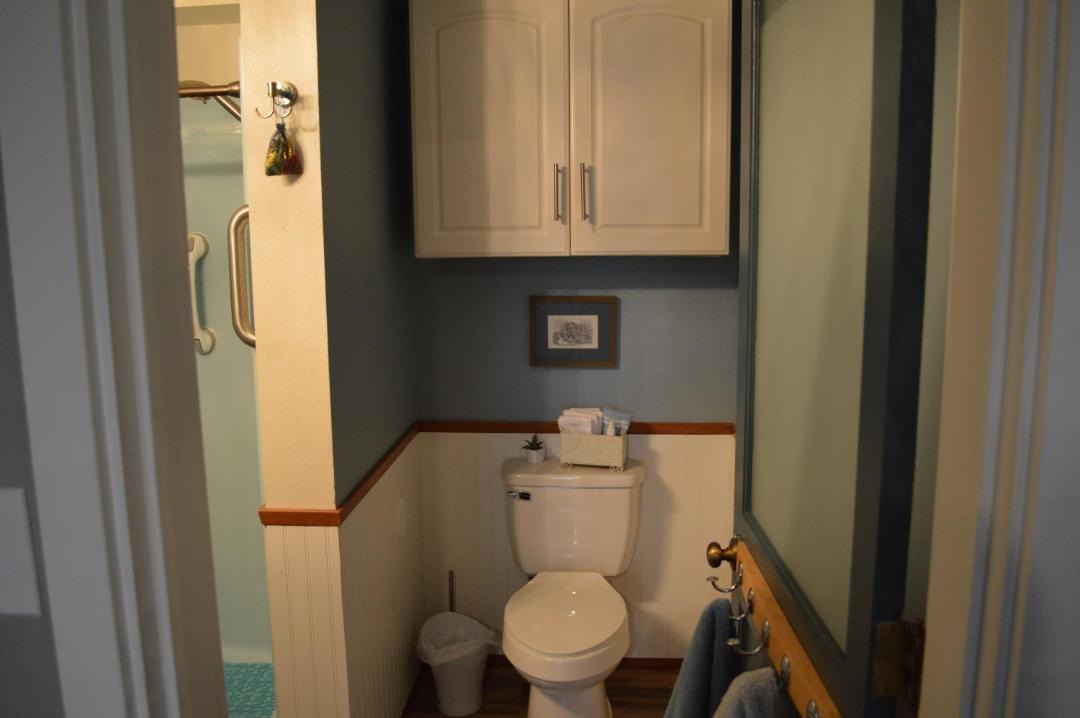 Photo of Bathroom in Lacey