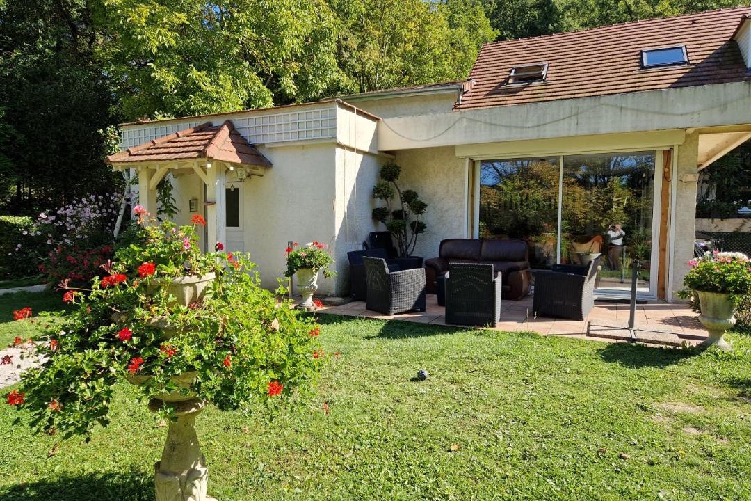 Photo of Others in Auffreville-Brasseuil