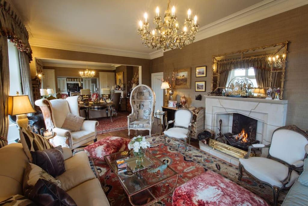 Photo of Livingroom in Hollow Meadows