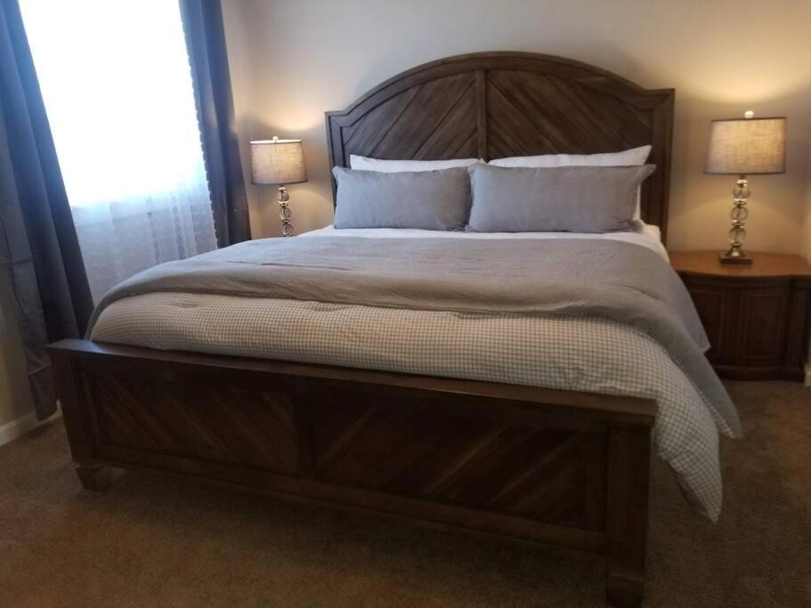 Photo of Bedroom in Bayshore