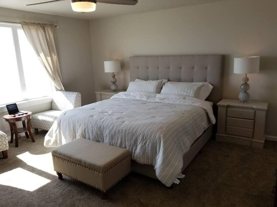 Photo of Bedroom in Bayshore