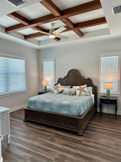 Photo of Bedroom in Cape Haze