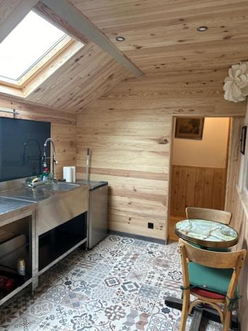 Photo of Kitchen in Bourg-de-Sirod
