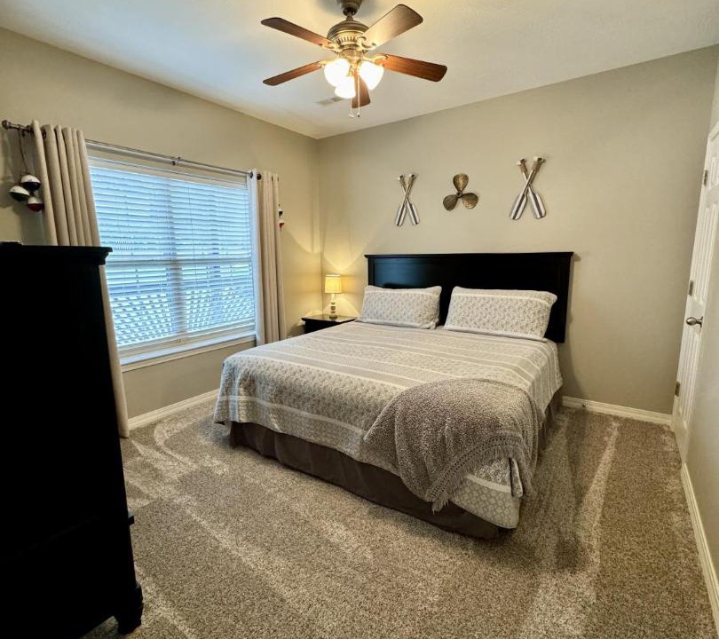 Photo of Bedroom in Hollister