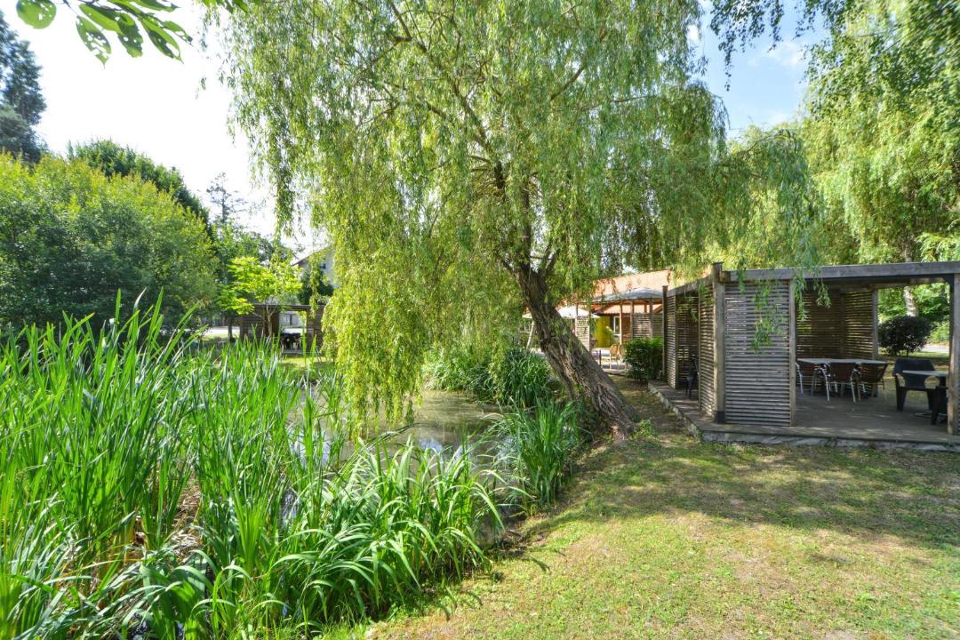 Photo of Others in Mereau