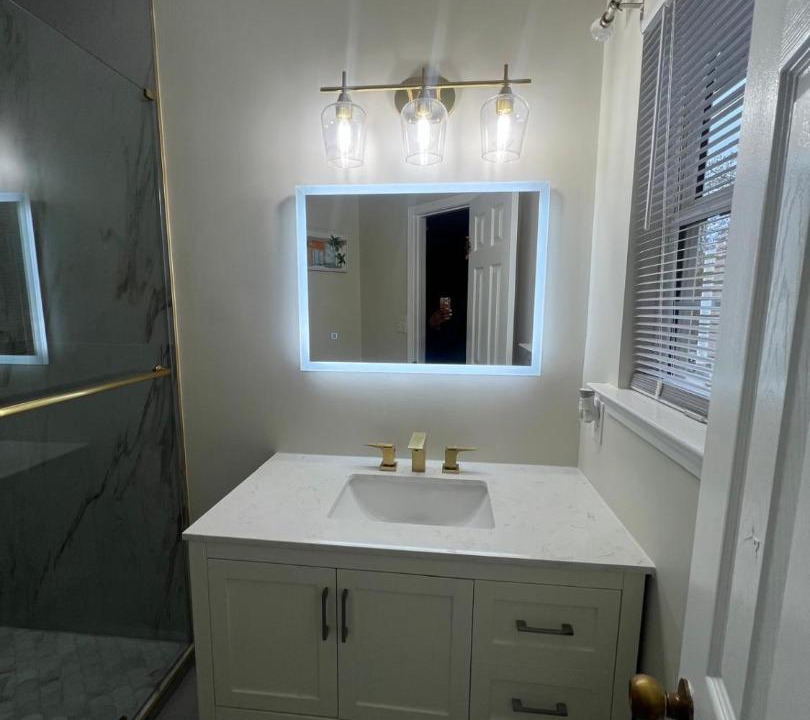 Photo of Bathroom in Lovejoy