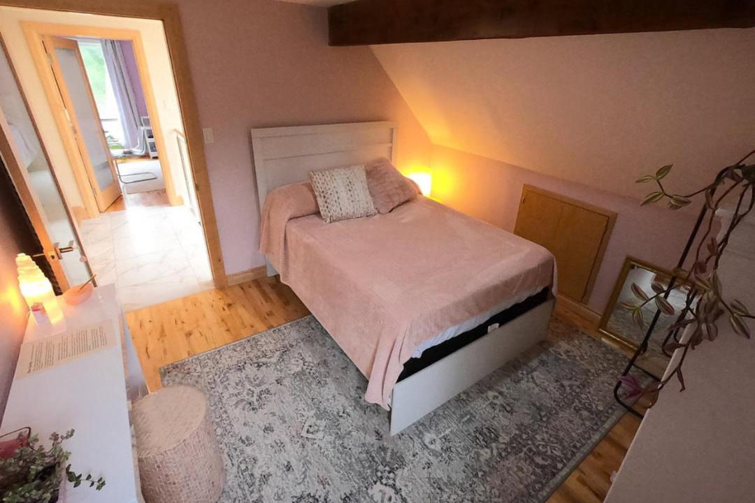 Photo of Bedroom in Elora