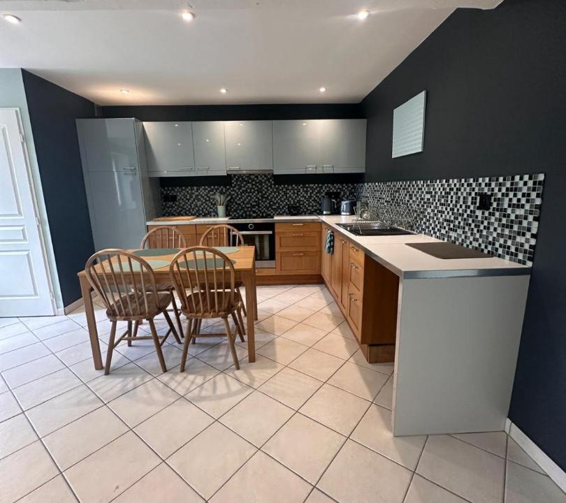 Photo of Kitchen in Saint-Maurice-de-Remens