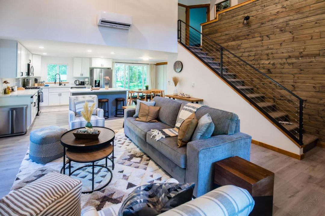 Photo of Others in Paradise Estates