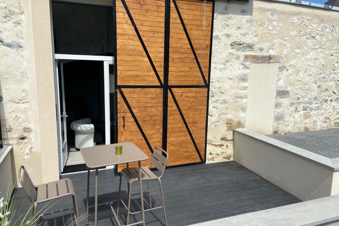 Photo of Others in Neuville-sur-Sarthe