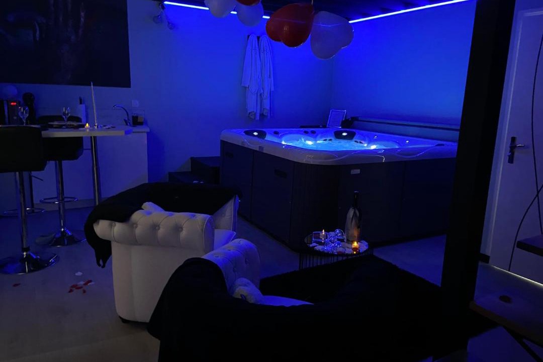 Photo of Others in Neuville-sur-Sarthe