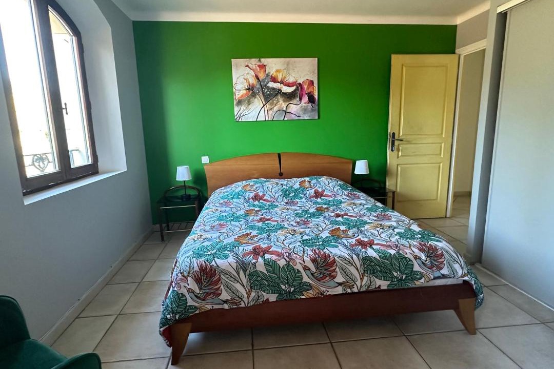 Photo of Bedroom in Pertuis