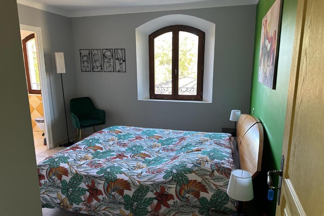 Photo of Bedroom in Pertuis