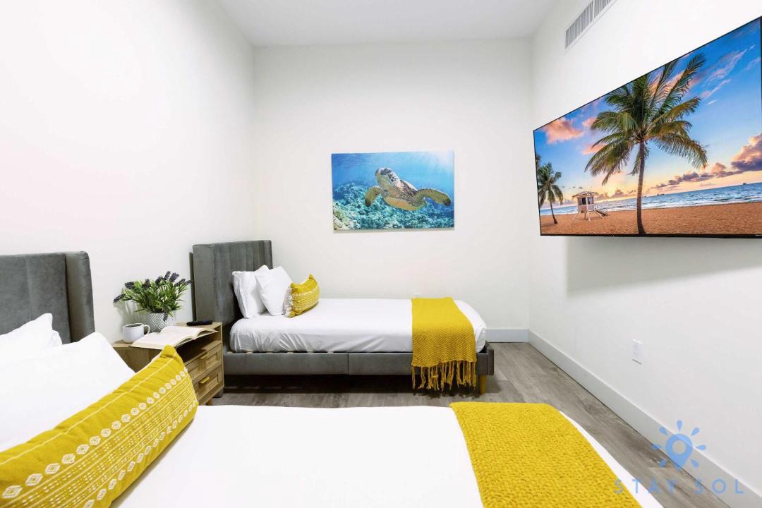Photo of Bedroom in Hollywood