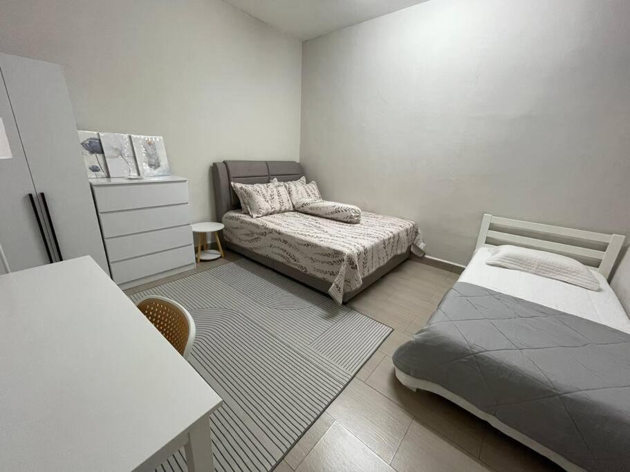 Photo of Bedroom in Parit Sakai