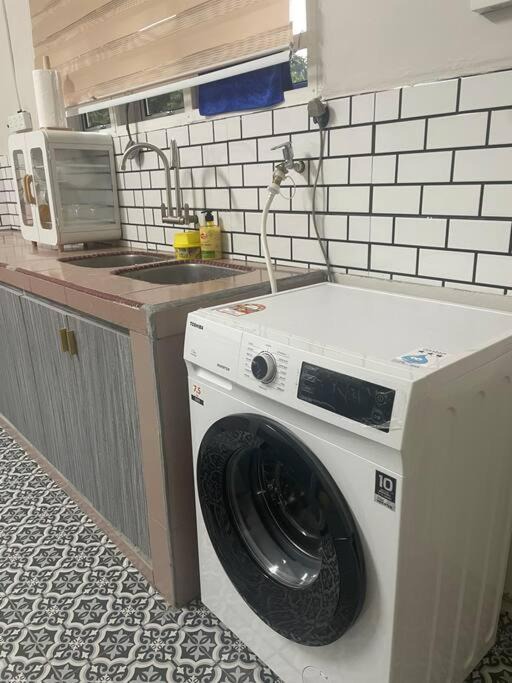 Photo of Others in Parit Sakai