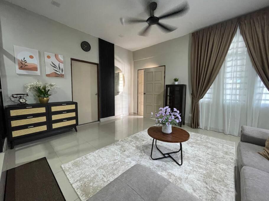 Photo of Others in Parit Sakai