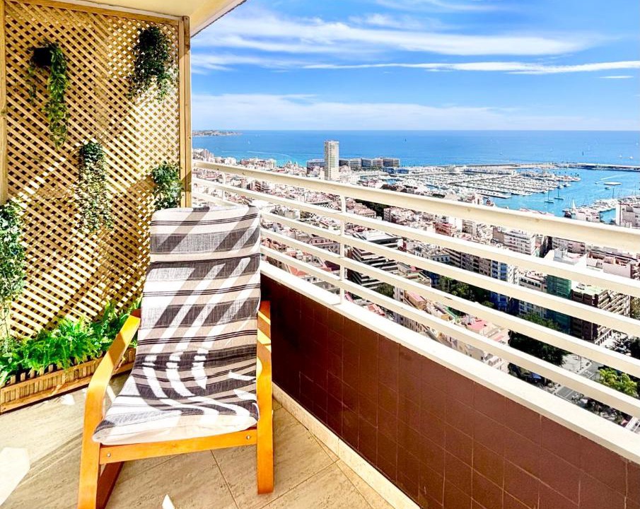 Photo of Patio Balcony in Ensanche Diputacion
