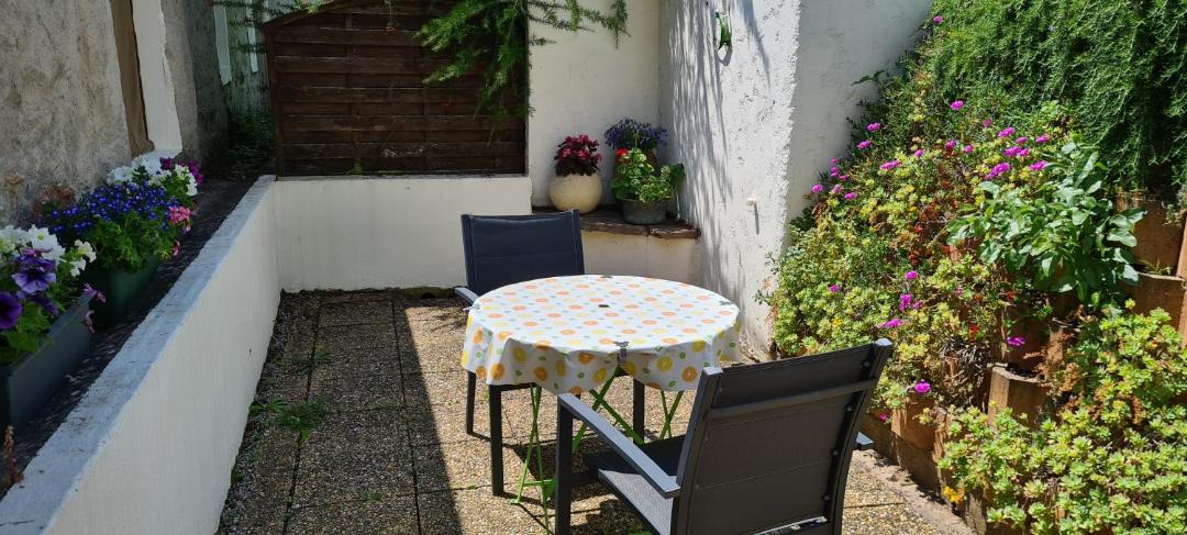 Photo of Patio Balcony in Caunes-Minervois